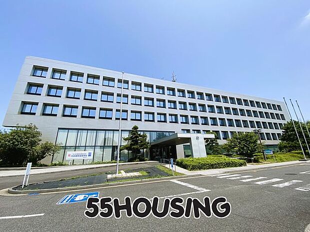 加須市役所 徒歩33分。 2620m