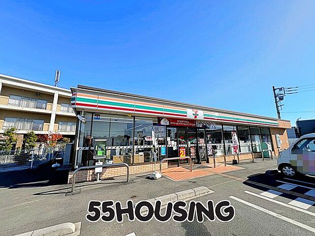 セブンイレブンさいたま中野林中郷店 徒歩9分。 680m