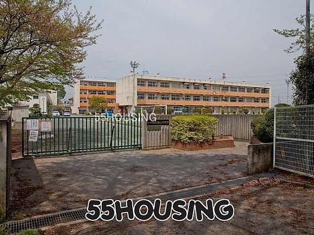 さいたま市立桜山中学校 徒歩20分。 1580m