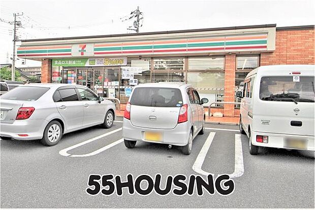 セブンイレブン鴻巣市役所前店 徒歩8分。 592m