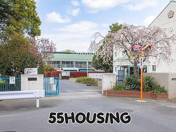 春日部市立桜川小学校 徒歩17分。 1300m