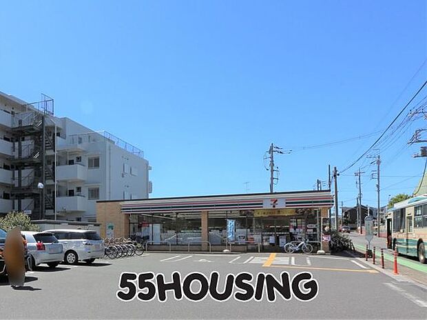 セブンイレブンさいたま三橋3丁目店 徒歩9分。 703m