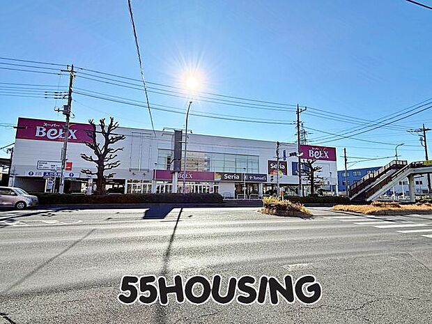 ベルクス浦和原山店 徒歩14分。 1100m