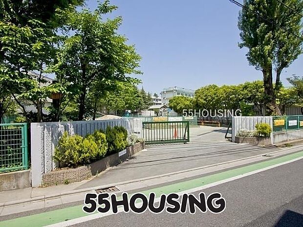 さいたま市立大谷口中学校 徒歩20分。 1600m