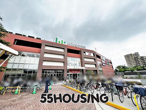 ララガーデン川口 徒歩18分。 1380m