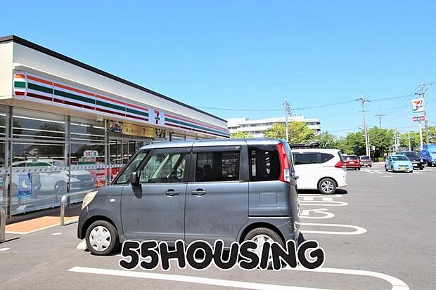 セブンイレブン久喜南栗橋1丁目店 徒歩3分。 229m
