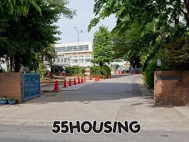 川口市立安行中学校 徒歩20分。 1530m