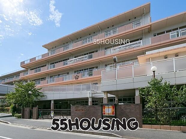 川口市立元郷南小学校 徒歩10分。 750m