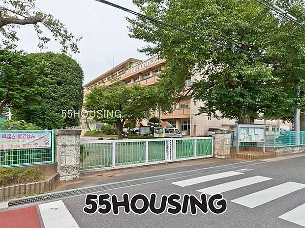 上尾市立上平中学校 徒歩25分。 2000m