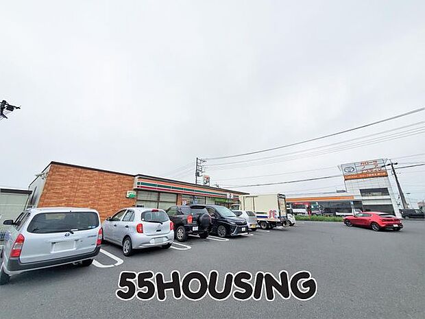 セブンイレブン桶川末広3丁目店 徒歩3分。 210m