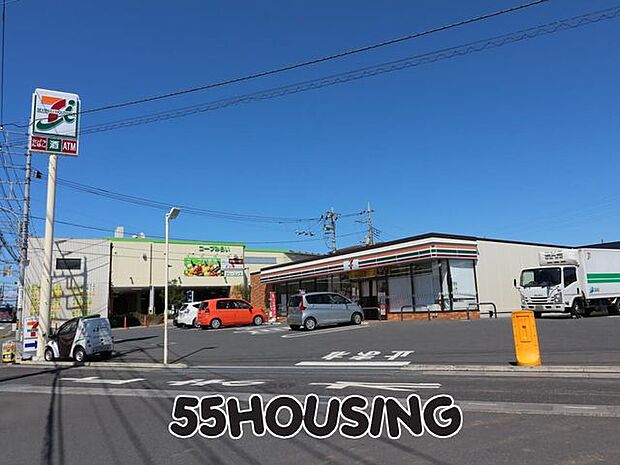 セブンイレブンさいたま指扇東店 徒歩9分。 700m