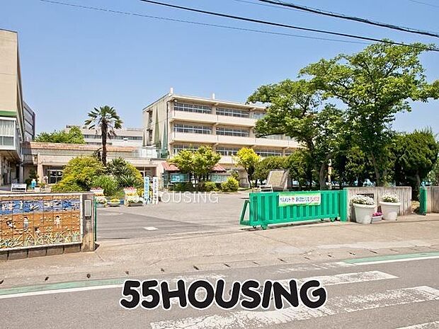 さいたま市立芝川小学校 徒歩20分。 1530m