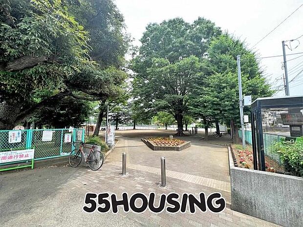 大平公園 徒歩8分。 580m