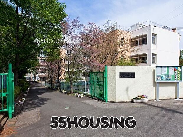川口市立小谷場中学校 徒歩15分。 1200m