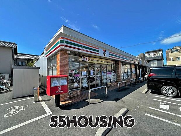 セブンイレブン川口伊刈消防署前店 徒歩7分。 530m
