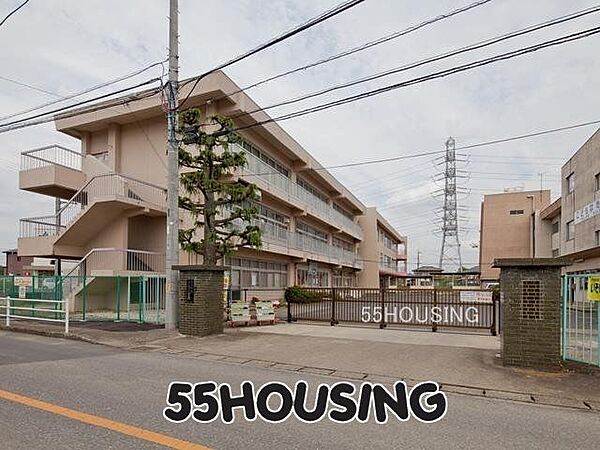 白岡市立菁莪小学校 徒歩24分。 1900m