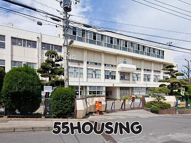 川口市立差間小学校 徒歩9分。 711m