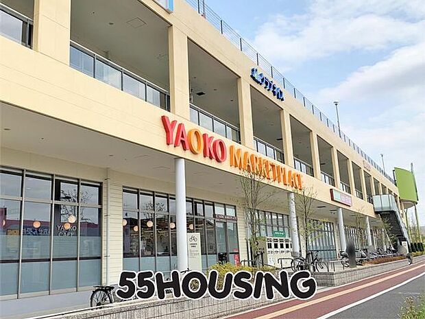 ヤオコー浦和美園店 徒歩23分。 1810m