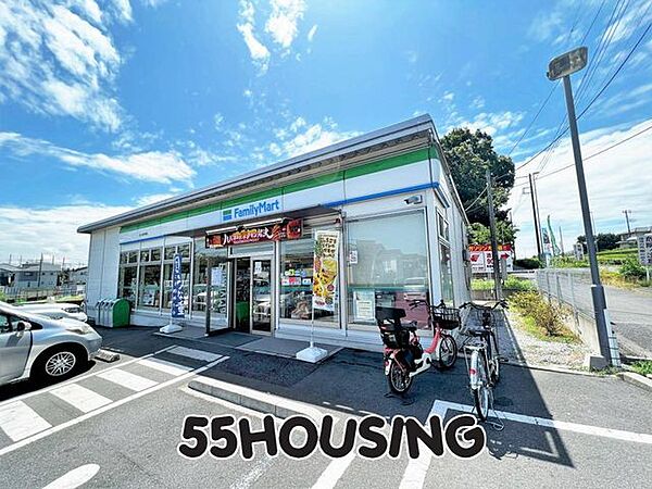ファミリーマートさいたま中尾店 徒歩5分。 400m