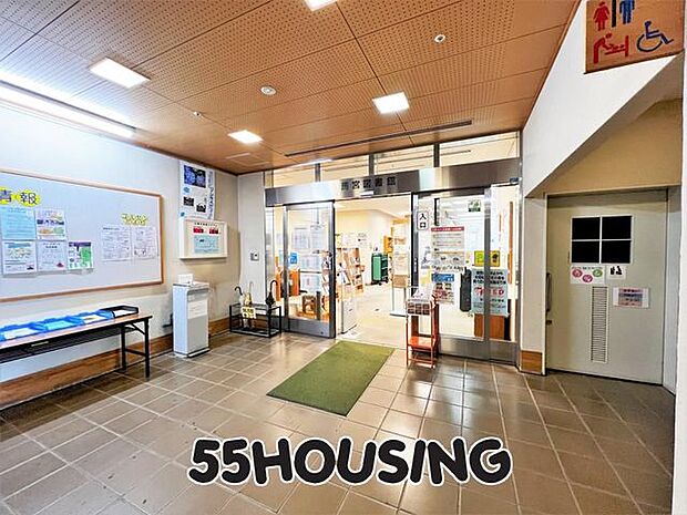 さいたま市立馬宮図書館 徒歩28分。 2200m