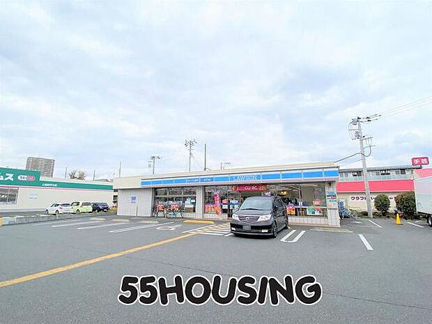 ローソン上尾井戸木二丁目店 徒歩4分。 280m