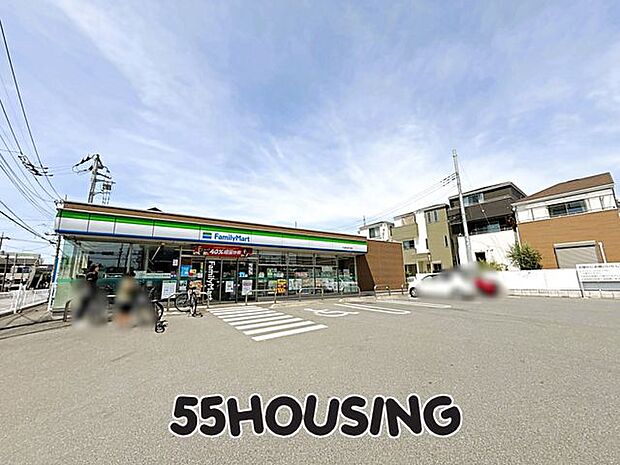 ファミリーマート川口前川四丁目店 徒歩4分。 320m