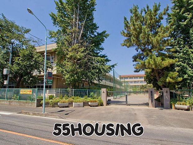 さいたま市立大砂土中学校 徒歩9分。 720m