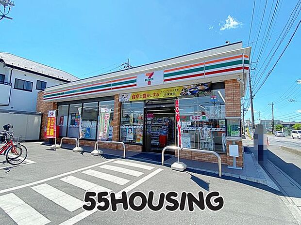 セブンイレブン春日部大沼4丁目店 徒歩9分。 680m