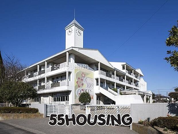 加須市立花崎北小学校 徒歩11分。 850m