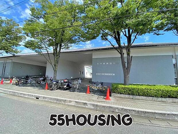 さいたま市立岩槻東部図書館 徒歩21分。 1620m