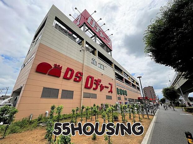 ロヂャース戸田店 徒歩10分。 800m