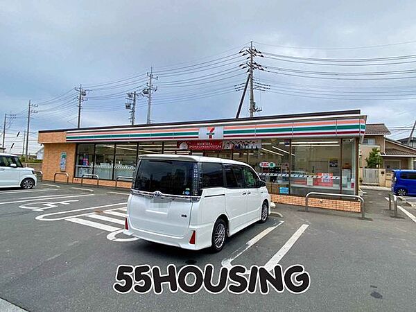 セブンイレブンさいたま飯塚店 徒歩1分。 60m