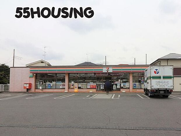 セブンイレブンさいたま中川店 徒歩11分。 880m