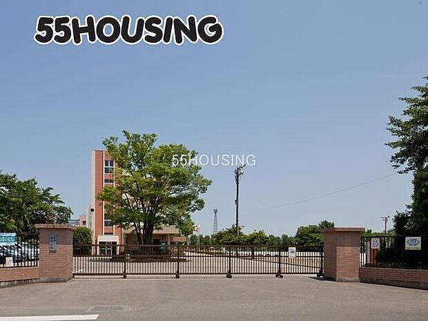 白岡市立南小学校 徒歩16分。 1270m
