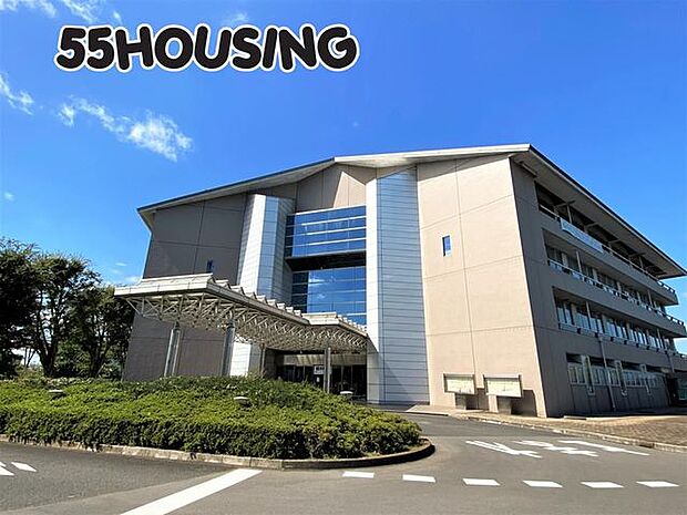 白岡市役所 徒歩8分。 600m