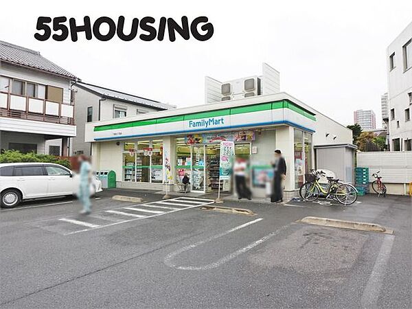 ファミリーマート下落合二丁目店 徒歩5分。 390m