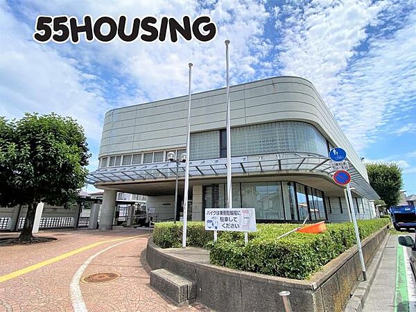 上尾市図書館 徒歩30分。 2390m