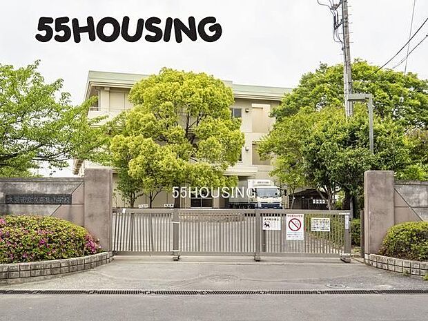 久喜市立久喜北小学校 徒歩11分。 850m