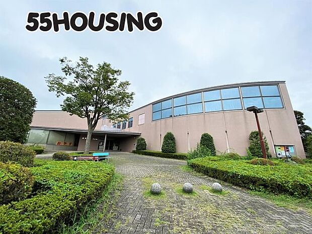 宮代町立図書館 徒歩32分。 2510m