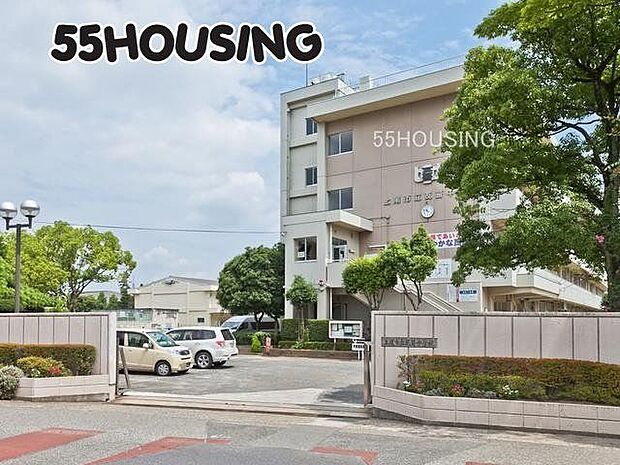 上尾市立瓦葺中学校 徒歩12分。 931m