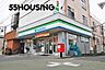 周辺：ファミリーマート春日部一ノ割店 徒歩7分。 560m