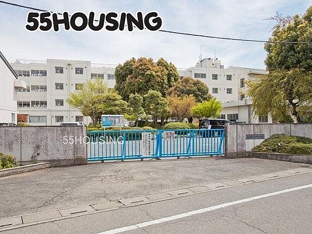 上尾市立大石北小学校 徒歩9分。 670m