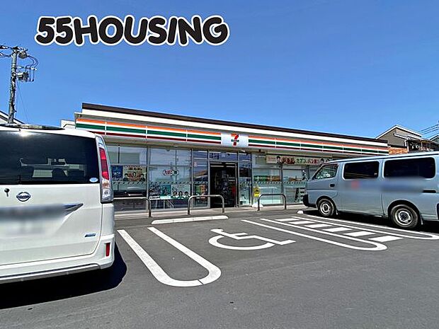 セブンイレブン上尾井戸木3丁目店 徒歩3分。 190m