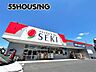 周辺：ドラッグストアセキ三室店 徒歩16分。 1240m