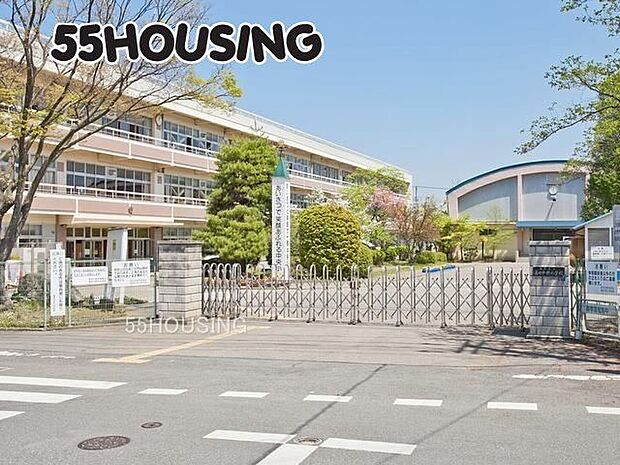 蓮田市立蓮田中央小学校 徒歩4分。 250m