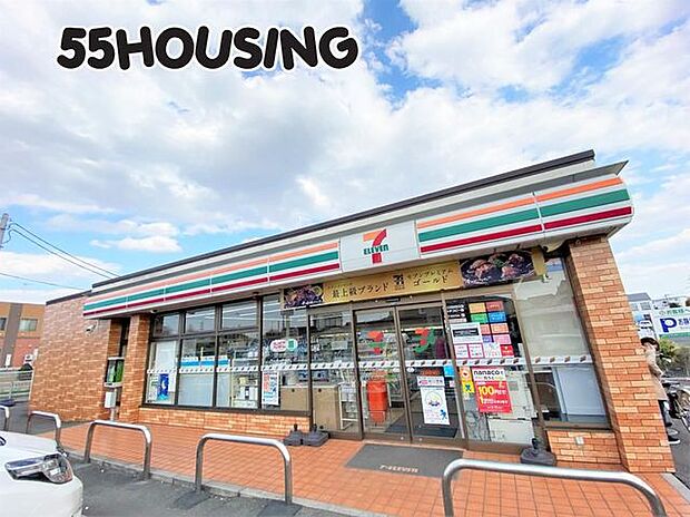 セブンイレブン上尾本町東店 徒歩8分。 640m
