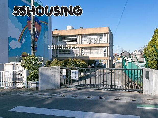 春日部市立川辺小学校 徒歩5分。 397m