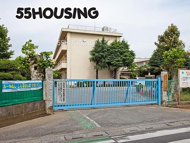 上尾市立原市小学校 徒歩11分。 850m