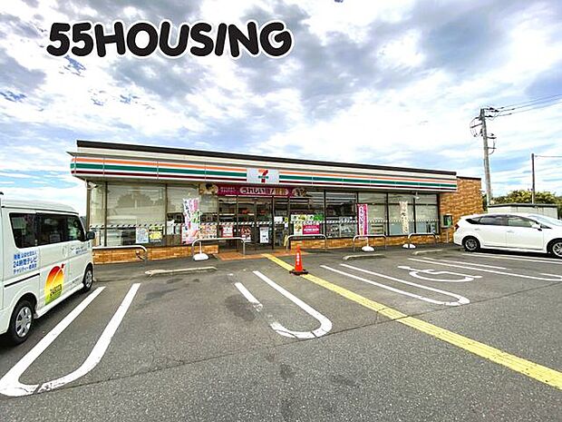セブンイレブン桶川川田谷店 徒歩8分。 600m