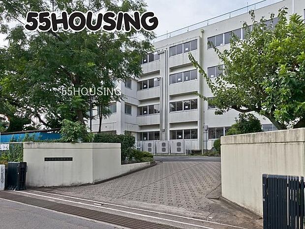 桶川市立加納中学校 徒歩19分。 1504m